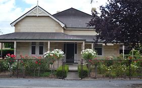 Tin House In Tanunda